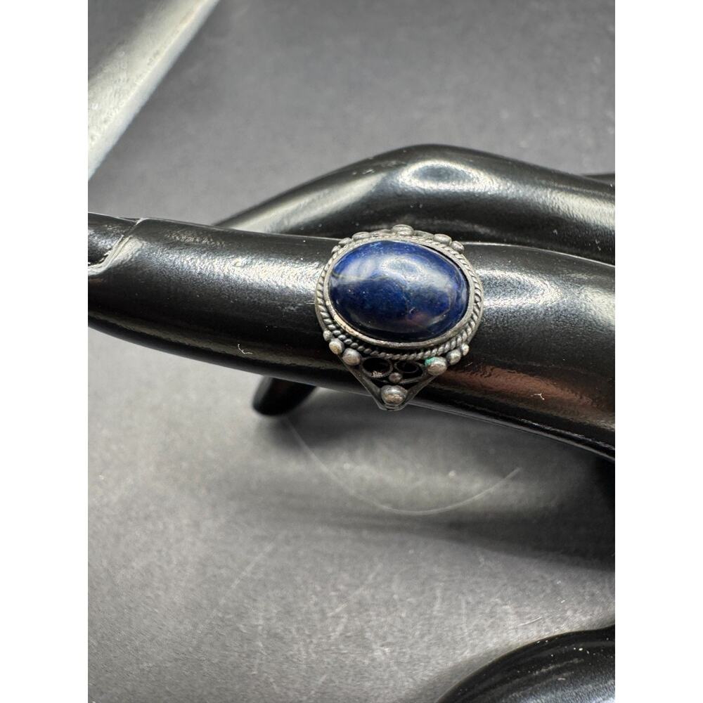 Vintage Lapis Lazuli Oval Filigree Silver Tone Women's Cocktail Band Ring